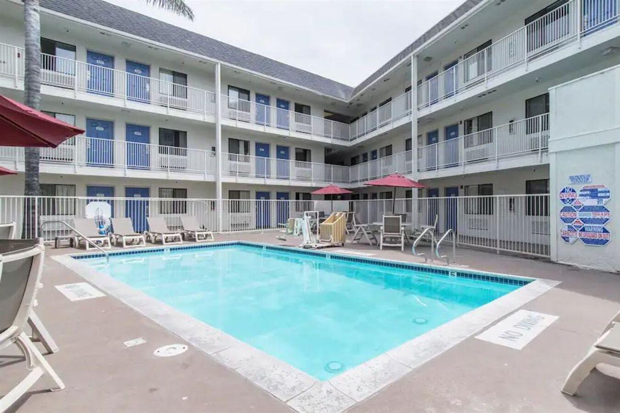 Motel 6-Buena Park, Ca - Knotts Berry Farm - Disneyland Εξωτερικό φωτογραφία
