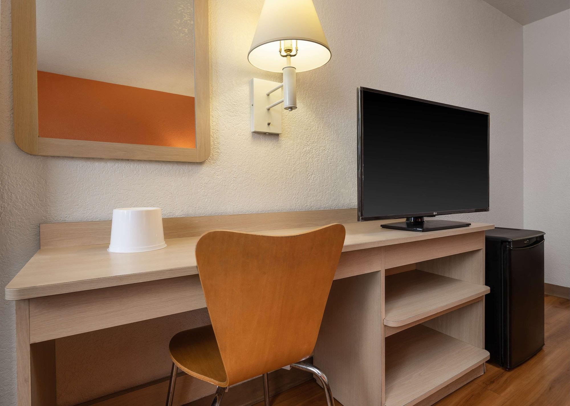 Motel 6-Buena Park, Ca - Knotts Berry Farm - Disneyland Εξωτερικό φωτογραφία
