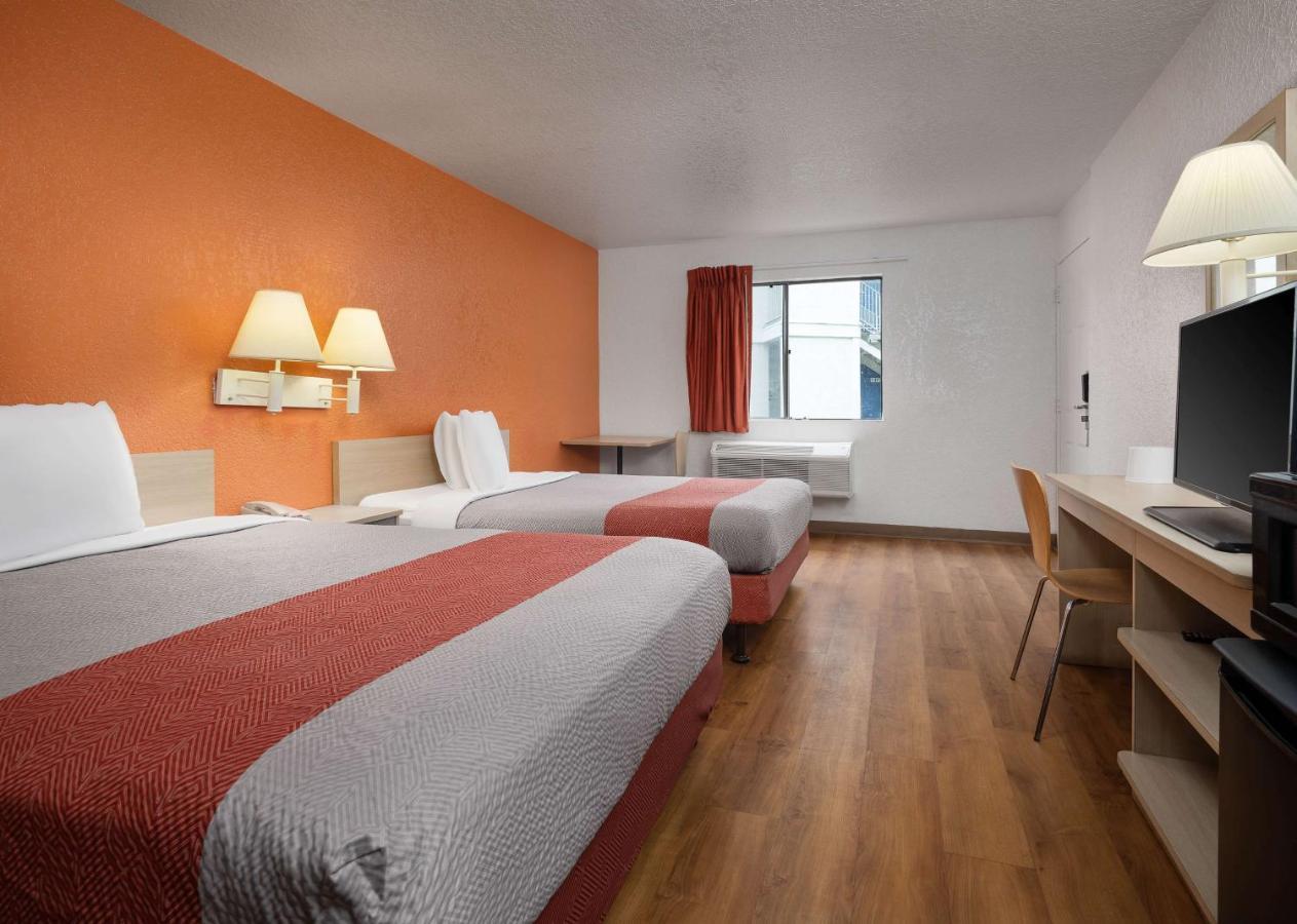 Motel 6-Buena Park, Ca - Knotts Berry Farm - Disneyland Εξωτερικό φωτογραφία