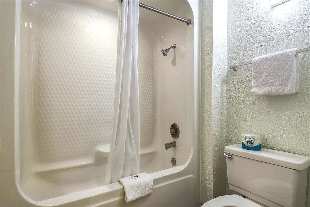 Motel 6-Buena Park, Ca - Knotts Berry Farm - Disneyland Εξωτερικό φωτογραφία